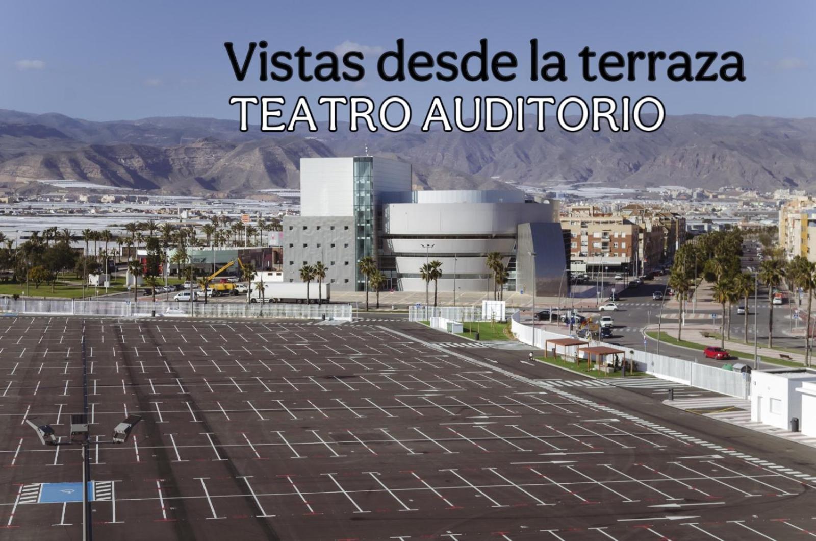 Atico Junto Al Teatro Auditorio De Appartement